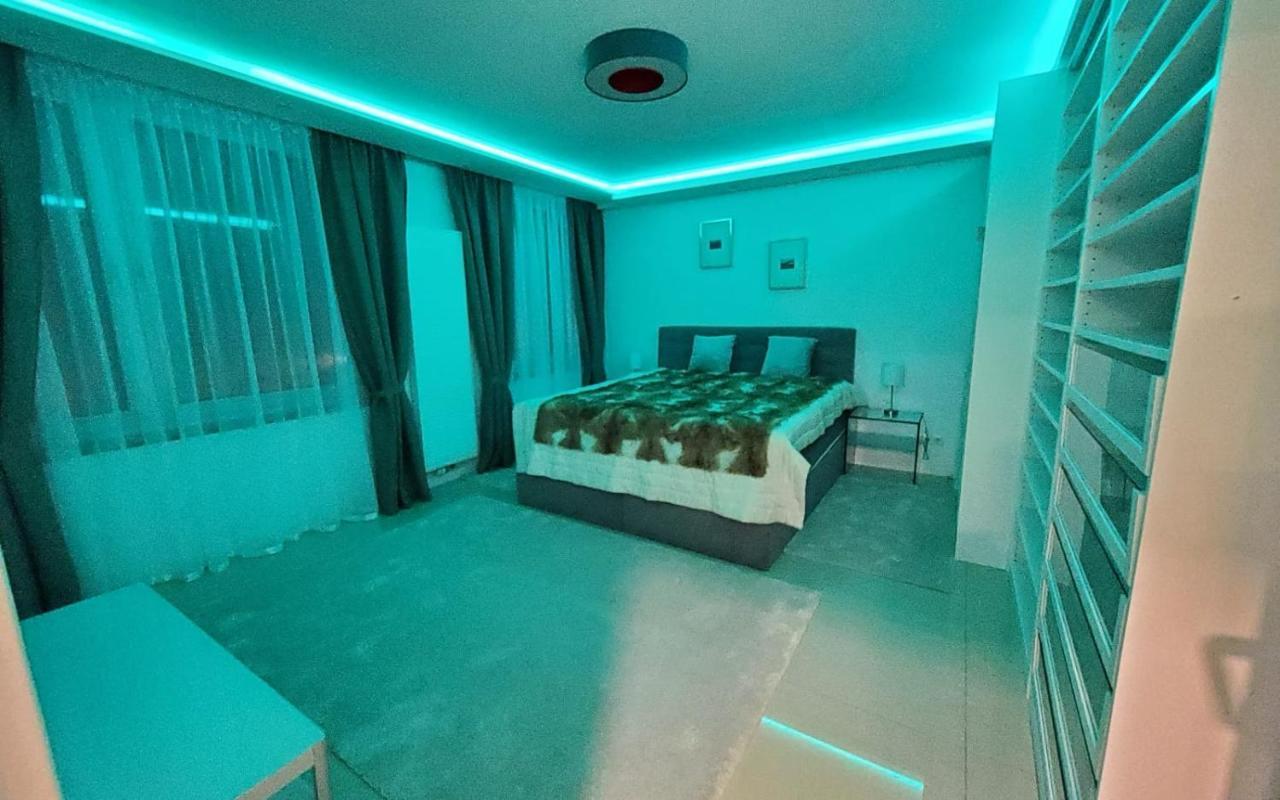 3 Zimmer Wohnung - Keine Party Wohnung ! 6 Personen Dusseldorf Bagian luar foto